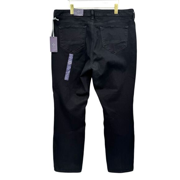 NYDJ Plus NWT Black Denim Legging Lift Tuck Technology High Rise Skinny Jeans - Picture 2 of 13